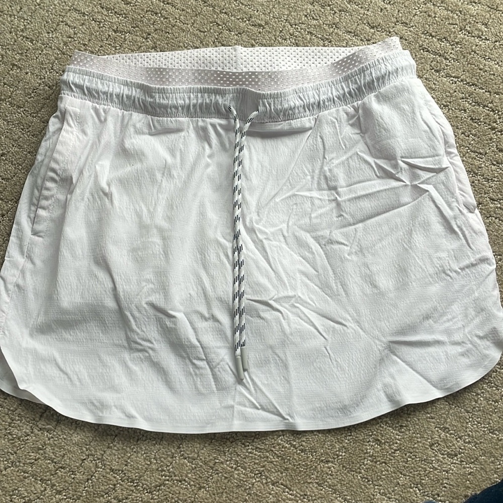 Athleta crest skort sz 8